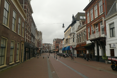 317 Lege straat in het centrum van Haarlem, 2020-03