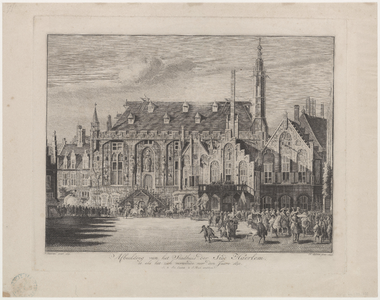 45263 Gegevens cataloguskaartje: Gezicht op de nog gotische gevel van het stadhuis (tijdens het bezoek van Prins ...