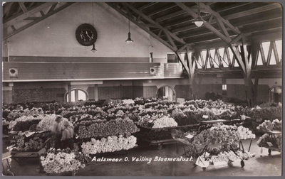 1014 Interieur van Veiling Bloemenlust in Aalsmeer Oost, 1944