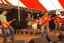 1660 Regionale band Tico Verde op Beeckesteinpop, 12 juni 2004